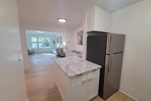 375 Camelback Rd, Pleasant Hill, CA 94523 - Photo 23