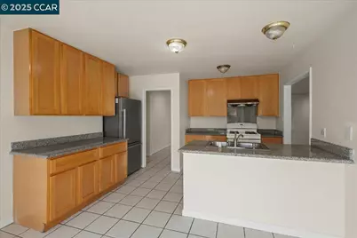 177 Brophy St, American Canyon, CA 94503 - Photo 11