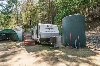 2940 Dutch Creek Rd, Junction City, CA 96048 - Photo 33