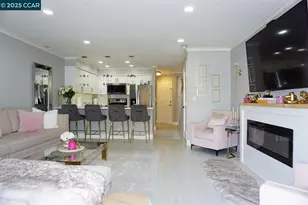 17106 Creekside Cir, Morgan Hill, CA 95037 - Photo 13