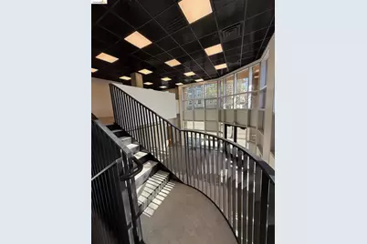 899 Clay St, Oakland, CA 94607 - Photo 9