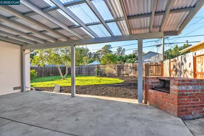 128 Hastings Ave, Vallejo, CA 94589 - Photo 37