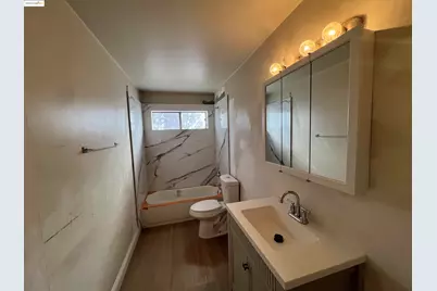 3419 69th Ave, Oakland, CA 94605 - Photo 11