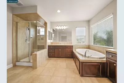 929 Painted Shore Court, Oakley, CA 94561 - Photo 25
