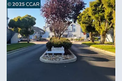 473 Cork Harbour Cir #A, Redwood City, CA 94065 - Photo 1