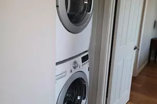 473 Cork Harbour Cir, Redwood City, CA 94065 - Photo 17