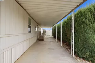 61 Pali Way, Pittsburg, CA 94565 - Photo 35