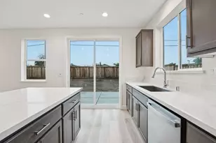 1300 Sunningdale Ln, Fairfield, CA 94533 - Photo 17