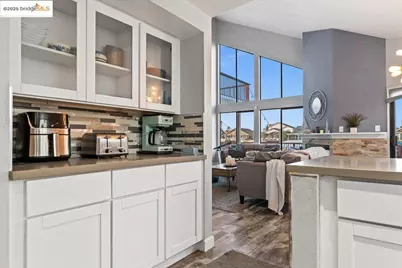 4681 Spinnaker Way, Discovery Bay, CA 94505 - Photo 9