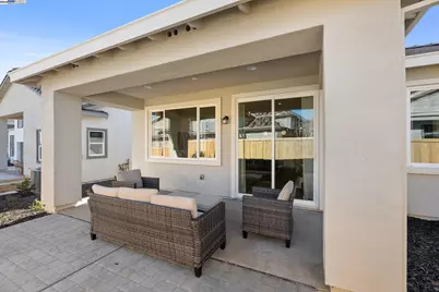 1532 Millennium Way, Fairfield, CA 94533 - Photo 37