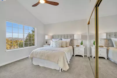 1301 Strawberry Ct, Danville, CA 94526 - Photo 17