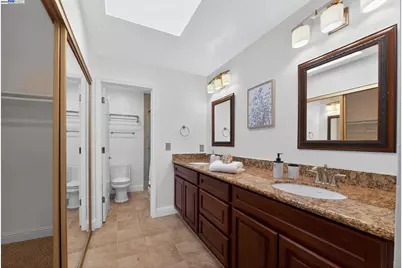 7210 Valley View Ct, Pleasanton, CA 94588 - Photo 23