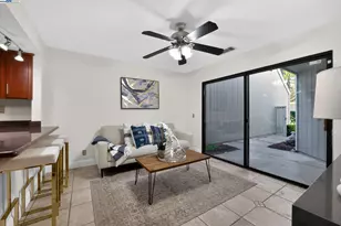 7210 Valley View Ct, Pleasanton, CA 94588 - Photo 5