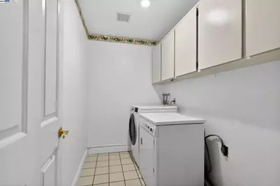 7210 Valley View Ct, Pleasanton, CA 94588 - Photo 29