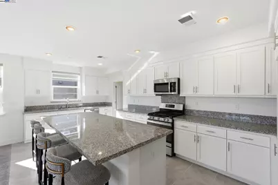 498 Trace Lane, Hayward, CA 94544 - Photo 27