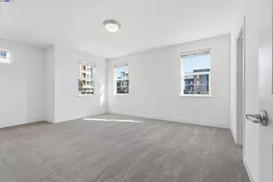 498 Trace Ln, Hayward, CA 94544 - Photo 11