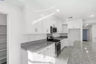 498 Trace Ln, Hayward, CA 94544 - Photo 31