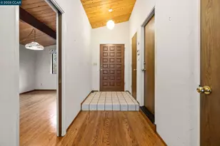 1383 Alvarado Rd, Berkeley, CA 94705 - Photo 5