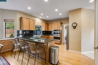 605 Barcelona Dr, Sonoma, CA 95476 - Photo 21