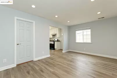 4251 Porter St, Oakland, CA 94619 - Photo 21