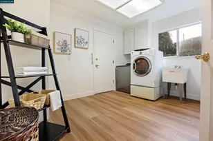 1412 Conejo Way, Walnut Creek, CA 94597 - Photo 29