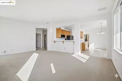 6857 Sunriver Ln, Vallejo, CA 94591 - Photo 25