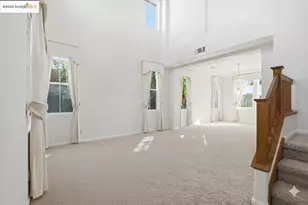 6857 Sunriver Ln, Vallejo, CA 94591 - Photo 13