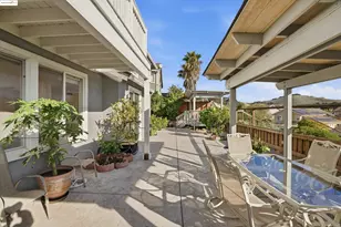 6857 Sunriver Ln, Vallejo, CA 94591 - Photo 47