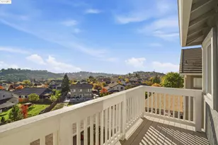 6857 Sunriver Ln, Vallejo, CA 94591 - Photo 37