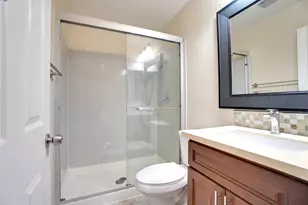 33787 Shylock Dr, Fremont, CA 94555 - Photo 17