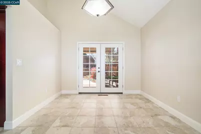 924 Flintrock Drive, Antioch, CA 94509 - Photo 13