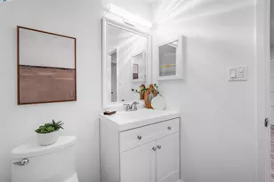 505 Cypress Point Dr, Mountain View, CA 94043 - Photo 25