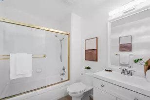 505 Cypress Point Dr, Mountain View, CA 94043 - Photo 27