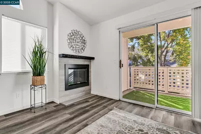 253 Florence Ct, Hercules, CA 94547 - Photo 9