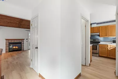 1820 Dalessi Ln, Pinole, CA 94564 - Photo 13