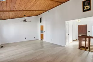 1820 Dalessi Ln, Pinole, CA 94564 - Photo 15