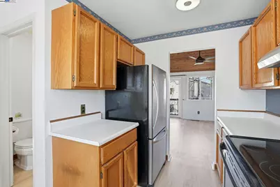 1820 Dalessi Ln, Pinole, CA 94564 - Photo 31