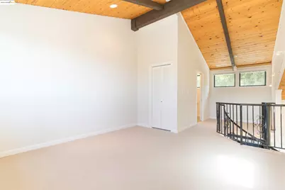 1881 Grand View Drive, Oakland, CA 94618 - Photo 17