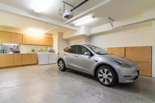 1881 Grand View Dr, Oakland, CA 94618 - Photo 31