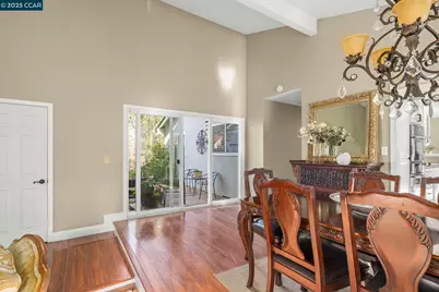 41 Mt Shasta Pl, Clayton, CA 94517 - Photo 9