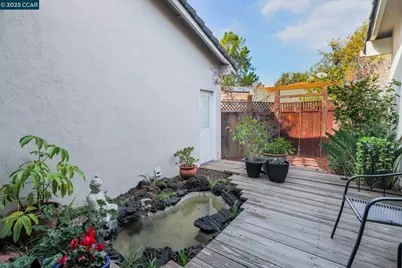 41 Mt Shasta Pl, Clayton, CA 94517 - Photo 11