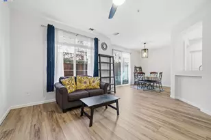 10856 Glengarry Ln, Dublin, CA 94568 - Photo 7