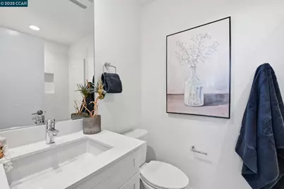 967 24th Street, Oakland, CA 94607 - Photo 5