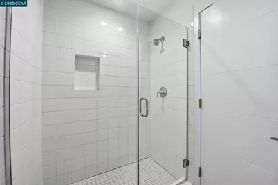 967 24th Street, Oakland, CA 94607 - Photo 31