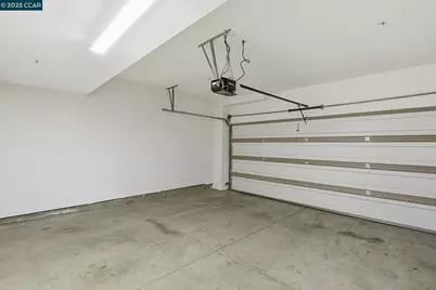 967 24th Street, Oakland, CA 94607 - Photo 33