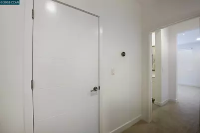 967 24th Street, Oakland, CA 94607 - Photo 27