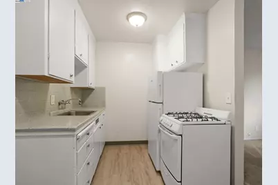 2225 Luz Ave, San Jose, CA 95116 - Photo 17