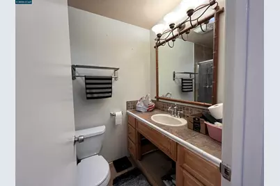 120 Bonita Ct, Rodeo, CA 94572 - Photo 25