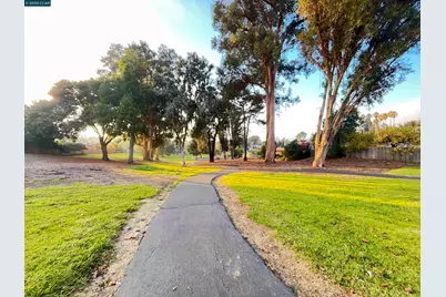 120 Bonita Ct, Rodeo, CA 94572 - Photo 39