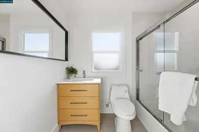 1346 Manor Dr, San Pablo, CA 94806 - Photo 29